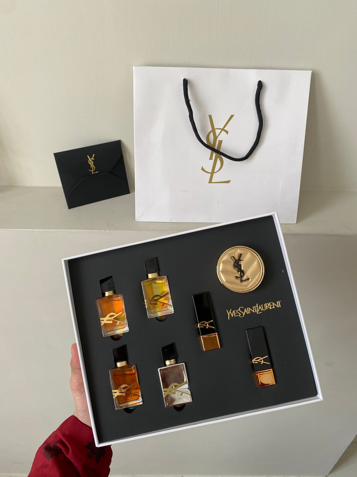 Ysl Libre Makeup Gift Box ( with bag , cards & Box )